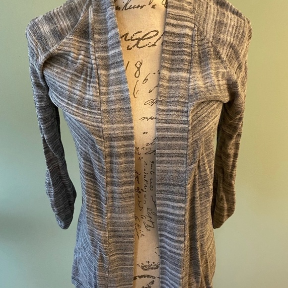 Express Women's Grey Cardigan - Size Small - Picture 1 of 5